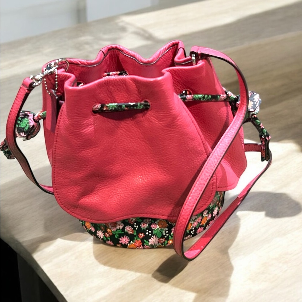 Coach Petal Bag In Leather Floral Mix Crossbody Bag F57543. - Picture 4 of 12